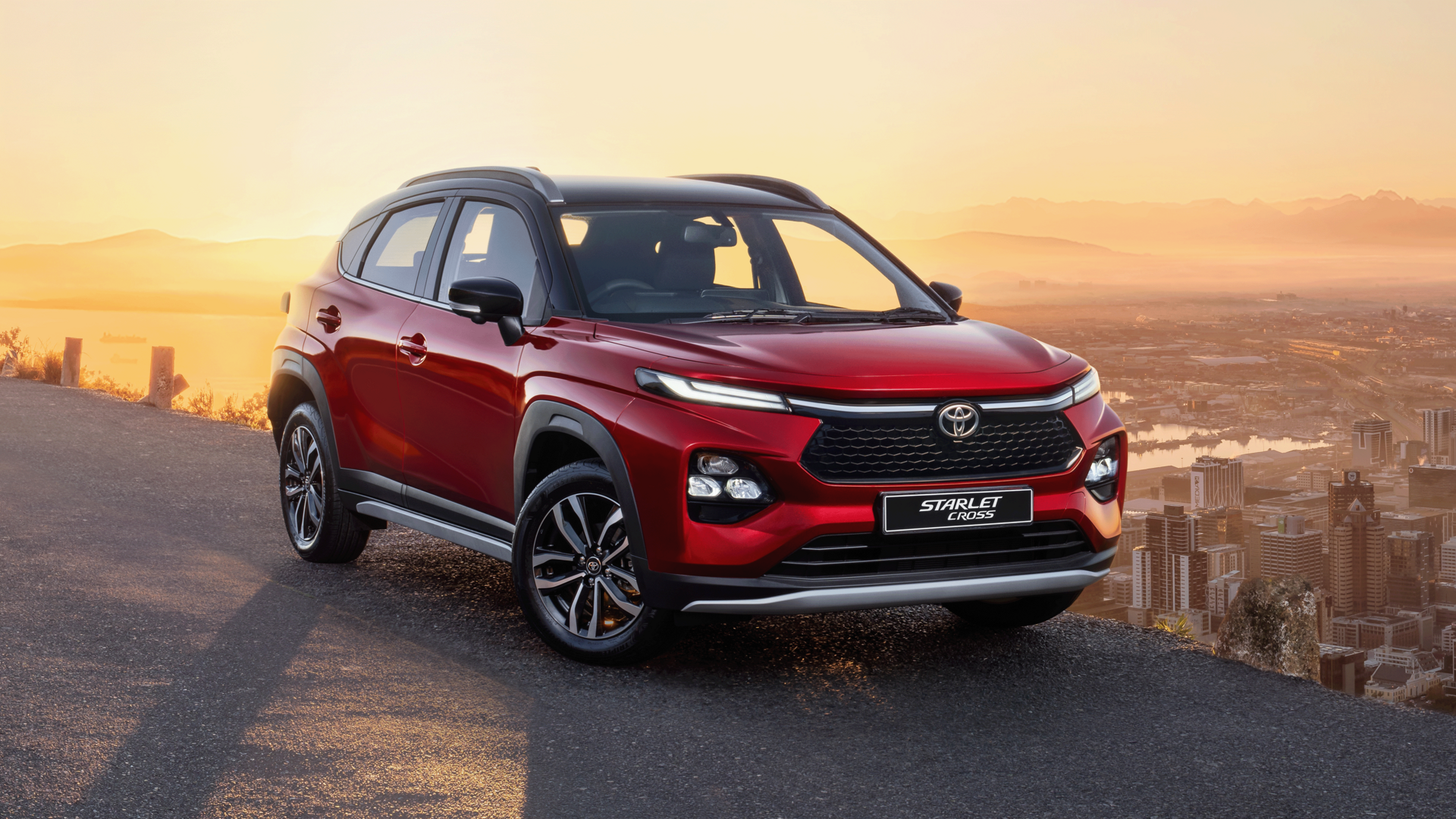 DISCOVER THE PRACTICALITY AND STYLE OF THE TOYOTA STARLET CROSS